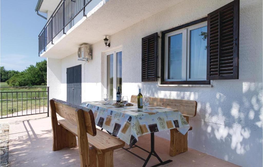 Apartment Frankovici Stara Vala - Tinjan Istra Εξωτερικό φωτογραφία